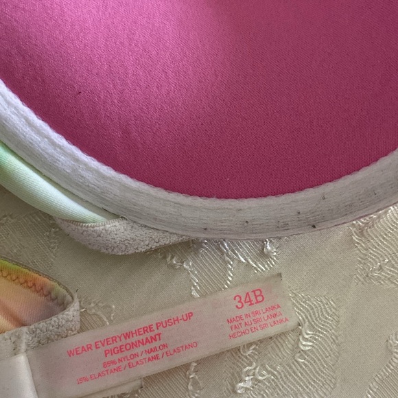 Pink Wear everywhere push up pigeonnant multi color - paint ๐จ bra size 34B - Picture 11 of 14
